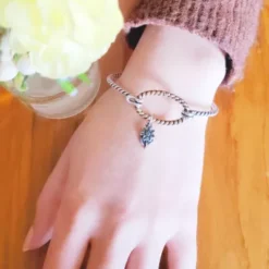 Mini Daisy Charm -Fashion Accessories CM 5848 601654 IGC